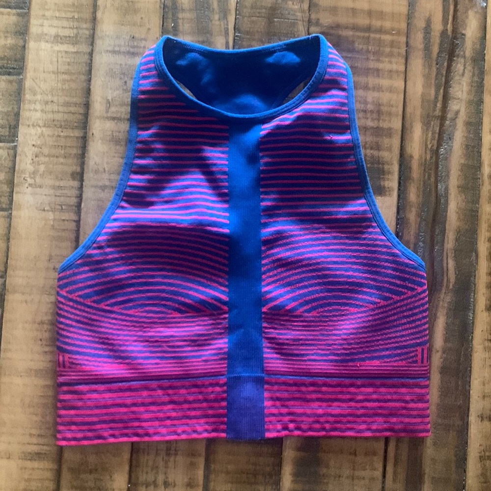 Fabletics Allyson Medium Impact Seamless Sports Bra